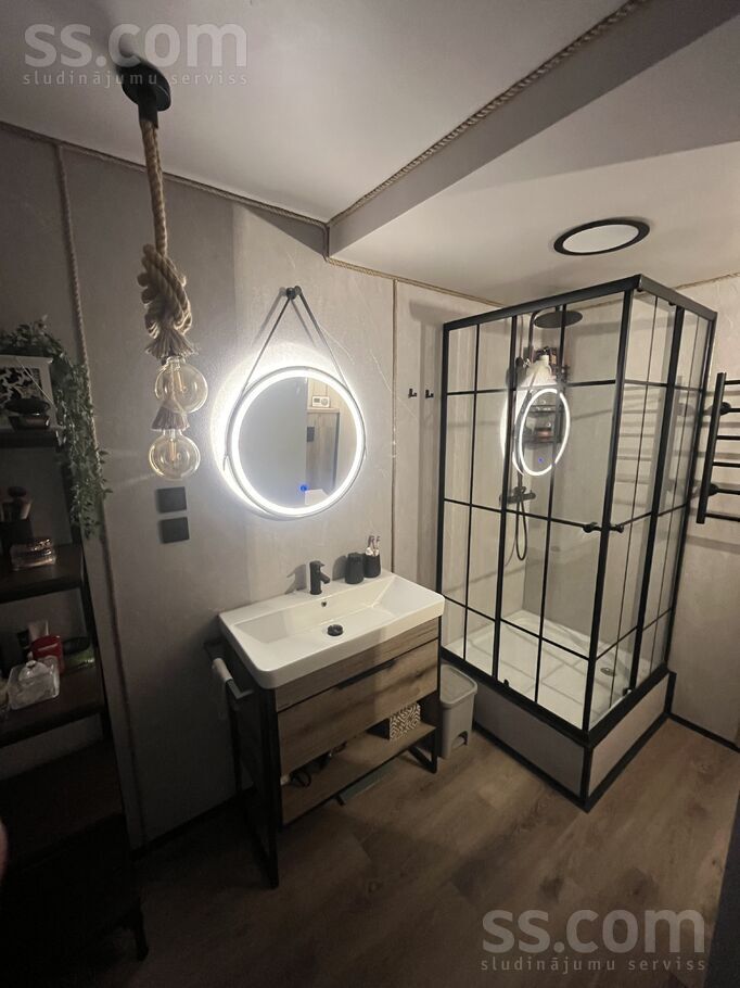 Zelmeņu iela 1, Lestene, Tukums un raj., Lestenes pag. — dzivoklis