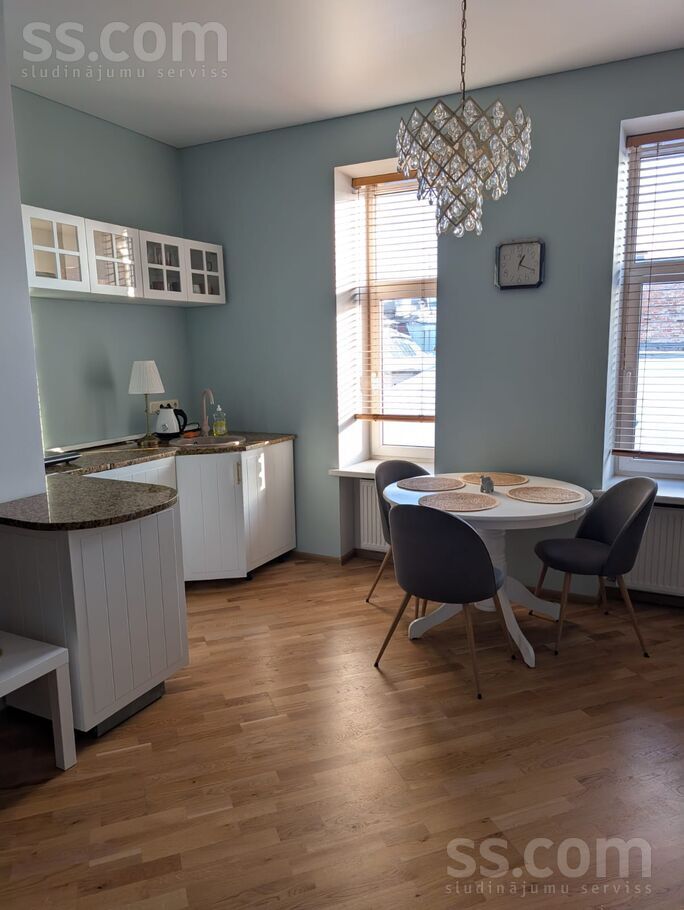 Merķeļa 8, Rīga — dzivoklis