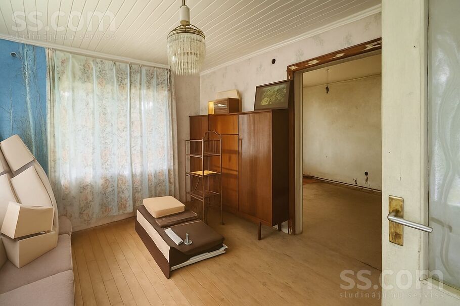 Celtnieks, Daugavpils un raj., Daugavpils — maja