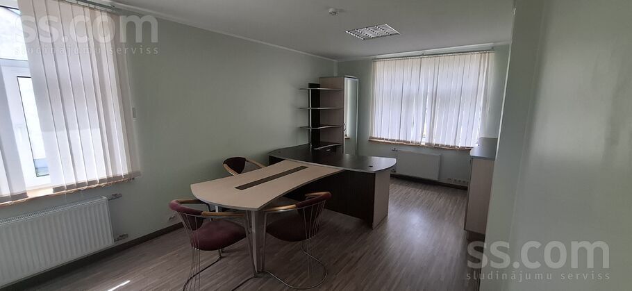 Jāņkalna iela 43, Alūksne un raj., Alūksne — birojs