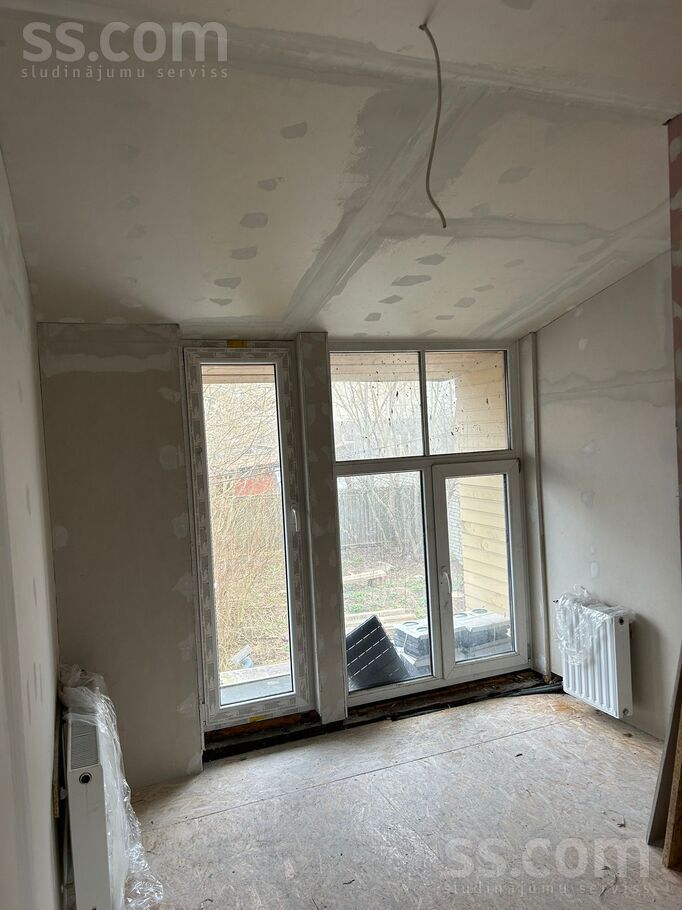 Ludzas 53, Rīga — maja