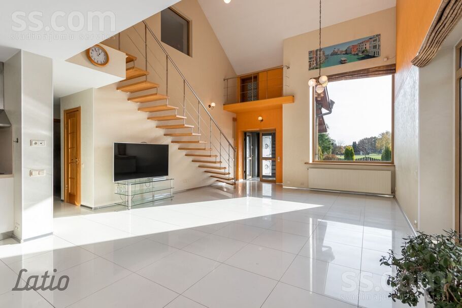 Ošu 20, Mežāres, Babītes pag. — maja