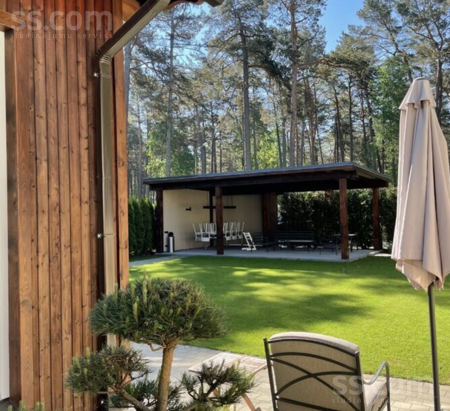 Meža prospekts 79, Jūrmala — maja