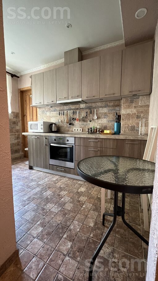 Apuzes 53, Rīga — dzivoklis