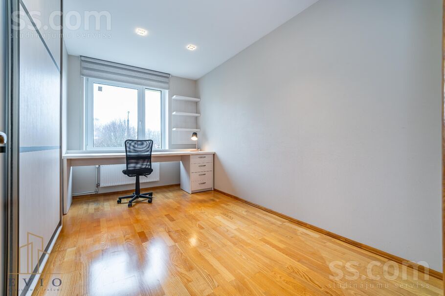 Saules 11, Brankas, Jelgava un raj., Cenu pag. — dzivoklis