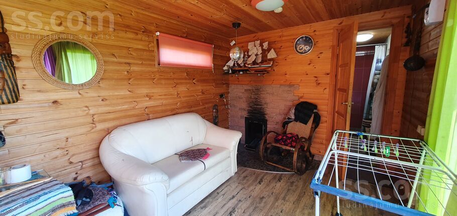 Saules 37, Zvejniekciems, Rīgas rajons, Saulkrastu l. t. — maja