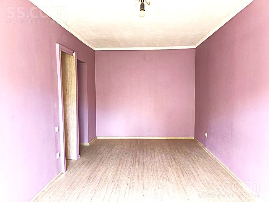 Nelku, Ogre un raj., Ogre — maja