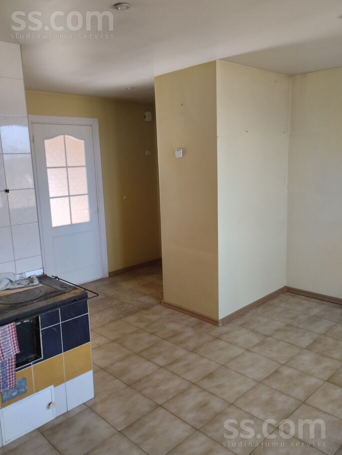 Biržu iela 10, Birži, Jēkabpils un raj., Salas pag. — dzivoklis