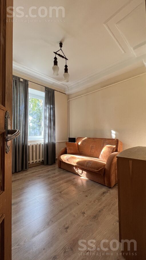 Apuzes 53, Rīga — dzivoklis