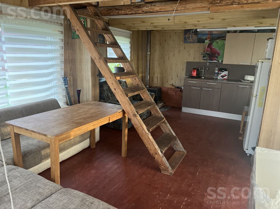 Bažciems, Jūrmala — zeme