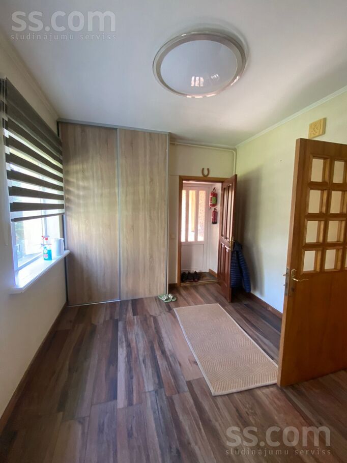 Zileņu, Rīga — maja