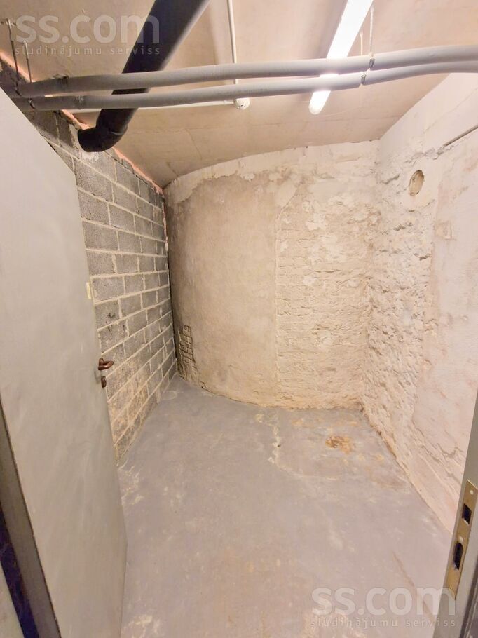 Brīvības 46, Rīga, centrs — telpa