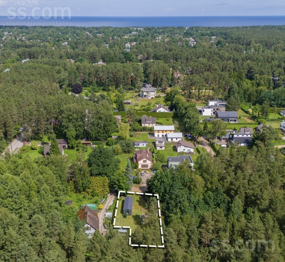 Brūkleņu iela 2, Jūrmala — zeme