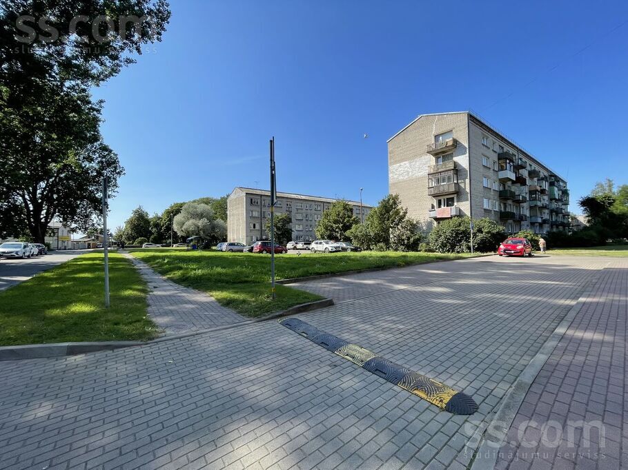 Strazdu iela 4a, Liepāja un raj., Liepāja — zeme