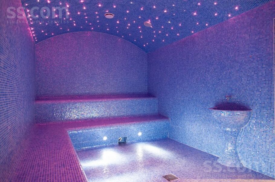 Lāčplēša, Rīga, centrs — telpa