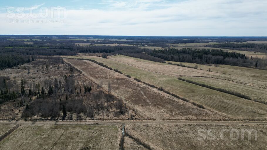 Upenes, Valka un raj., Smiltenes pag. — zeme