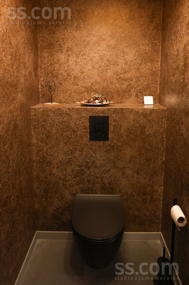 Saulesbrieži, Saulgoži, Rīgas rajons, Ķekavas pag. — maja