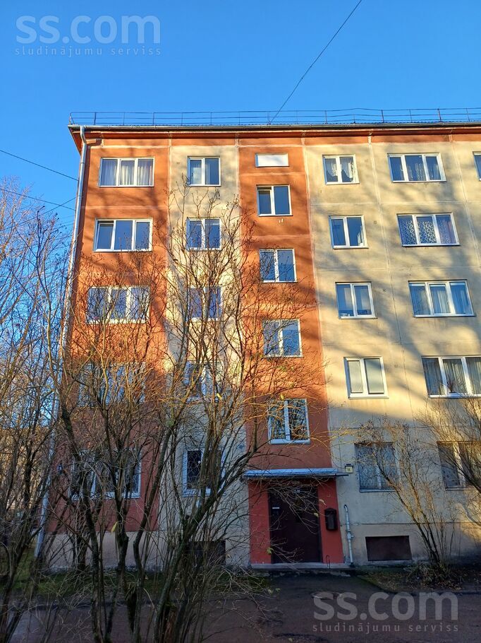 Skujenes 11, Rīga — dzivoklis