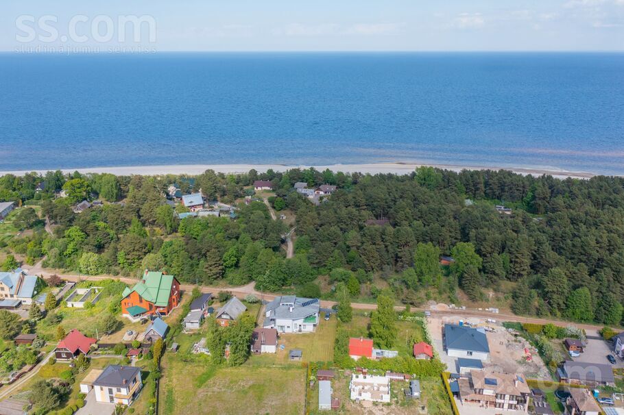 Jūras 10, Ragaciems, Tukums un raj. — maja