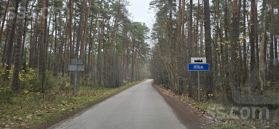 Beberbeķu, Rīga — zeme