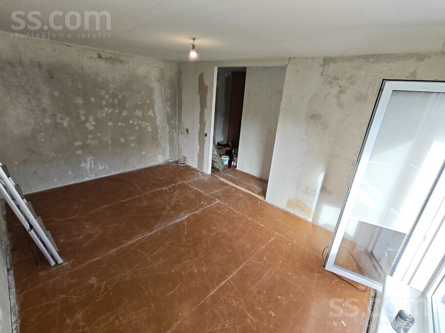 Gaismas 14, Daugavpils un raj., Daugavpils — dzivoklis