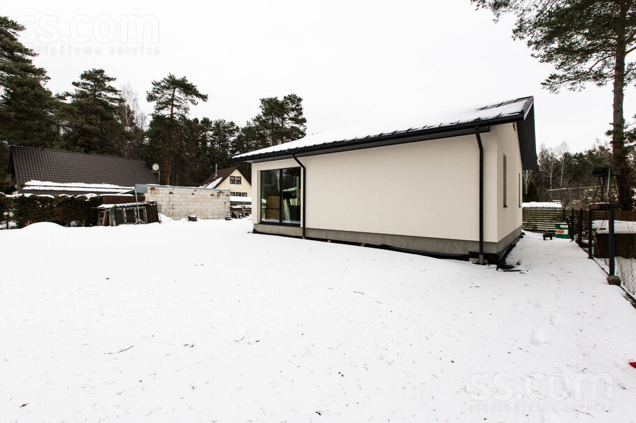 Ceriņkrūmu iela 23, Carnikava, Rīgas rajons, Carnikavas nov. — maja