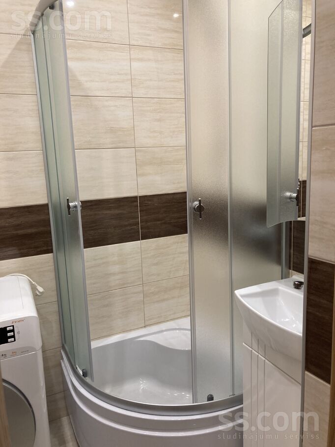 Atbrīvošanas aleja 121a, Rēzekne un raj., Rēzekne — dzivoklis