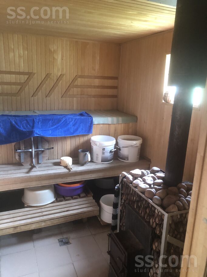 34 22, Šķēde, Liepāja un raj., Medzes pag. — maja