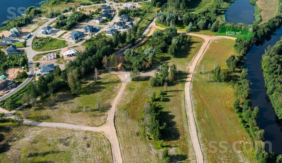 Divupes iela, Berģi, Rīgas rajons, Garkalnes nov. — zeme