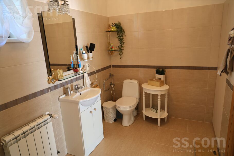 Alejas 15, Mežāres, Rīgas rajons, Babītes pag. — maja