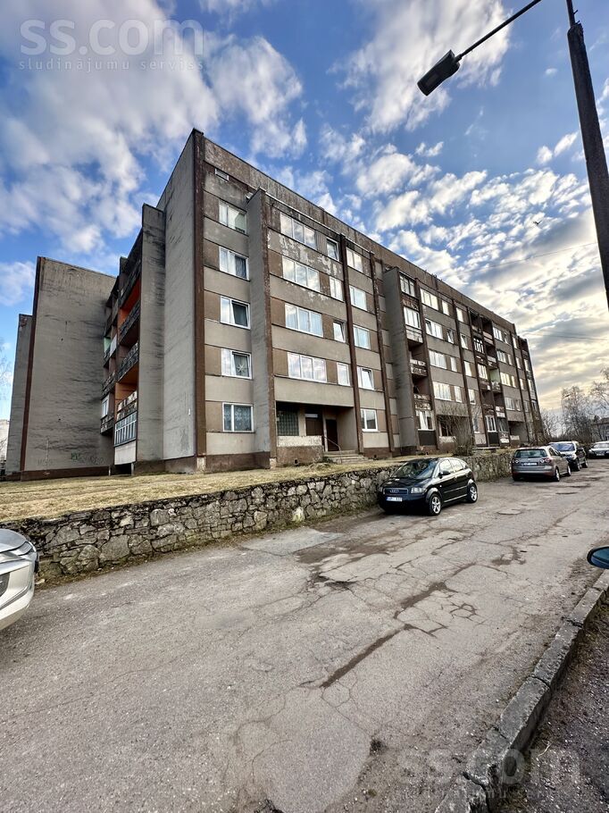 Maija iela 3, Liepa, Cēsis un raj., Liepas pag. — dzivoklis