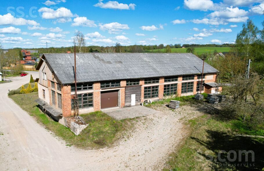 Dāboliņi b/n, Cēsis un raj., Raunas pag. — telpa