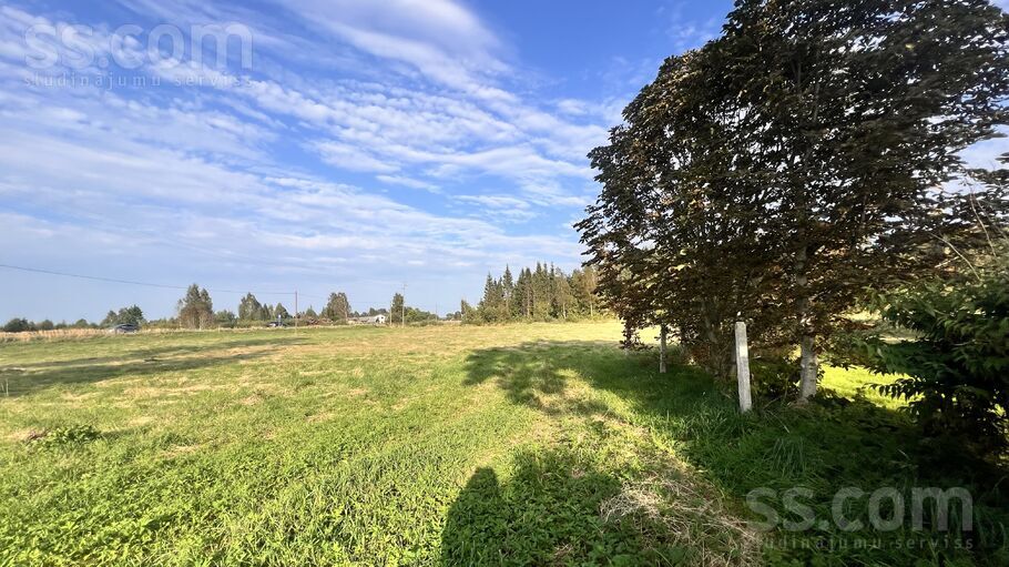 Baltegles, Trenči, Rīgas rajons, Babītes pag. — maja