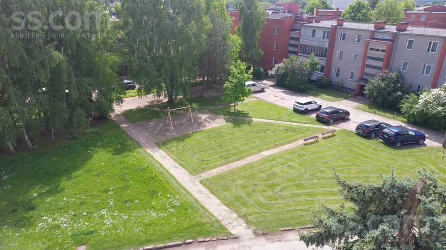 Vītolu 6, Bauska un raj., Bauska — dzivoklis