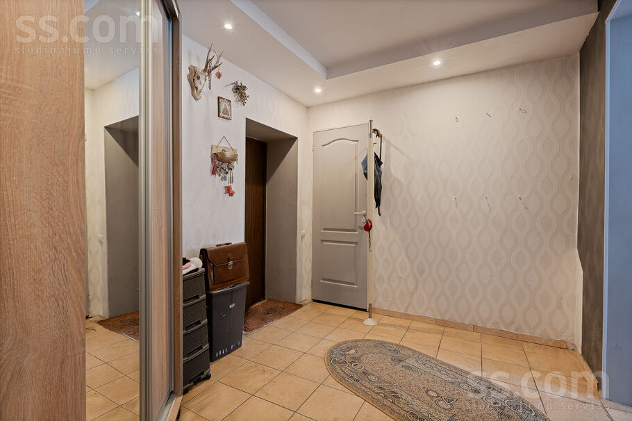 Bērzes iela 28, Dobele un raj., Dobele — dzivoklis