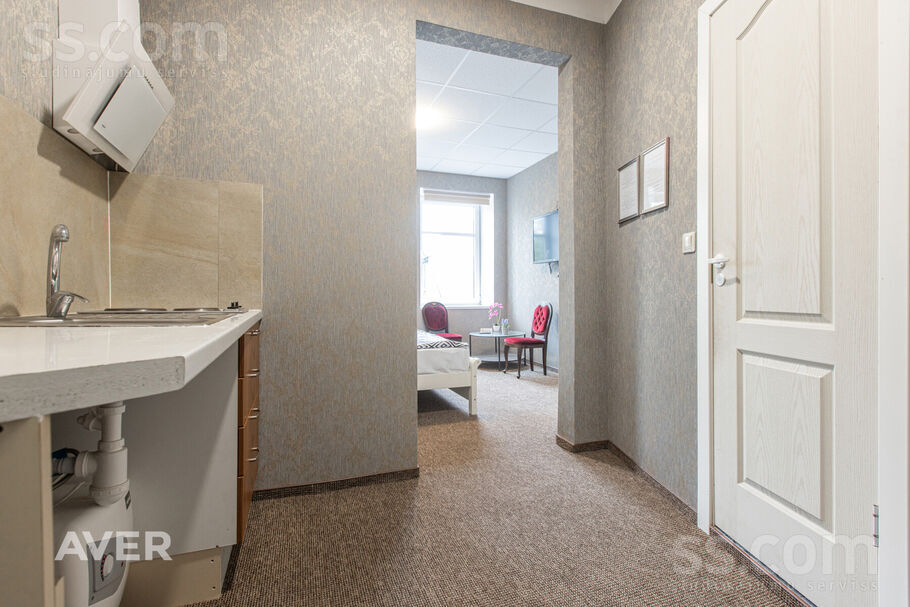 Ludzas 70, Rīga — maja