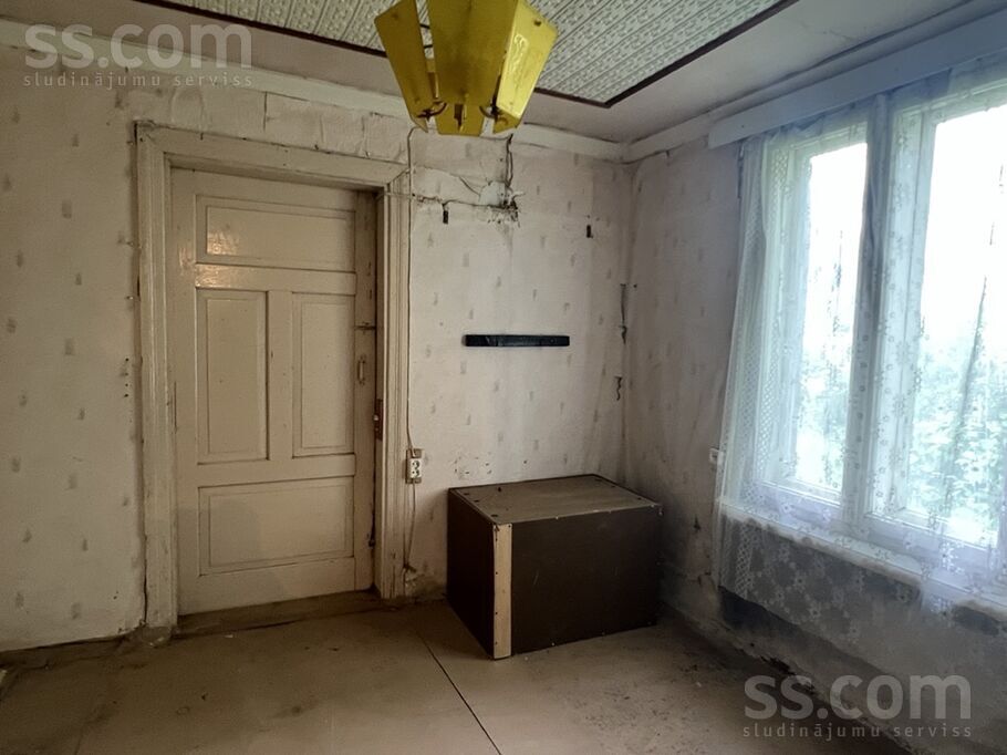 Vieķi, Cēsis un raj., Raunas pag. — maja