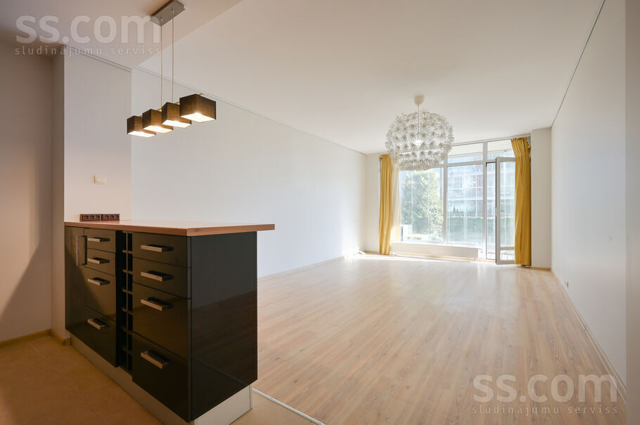 Anniņmuižas bulvāris 38k1, Rīga — dzivoklis