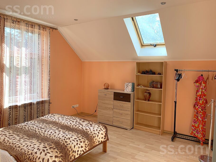 Meža prospekts 61, Jūrmala — maja