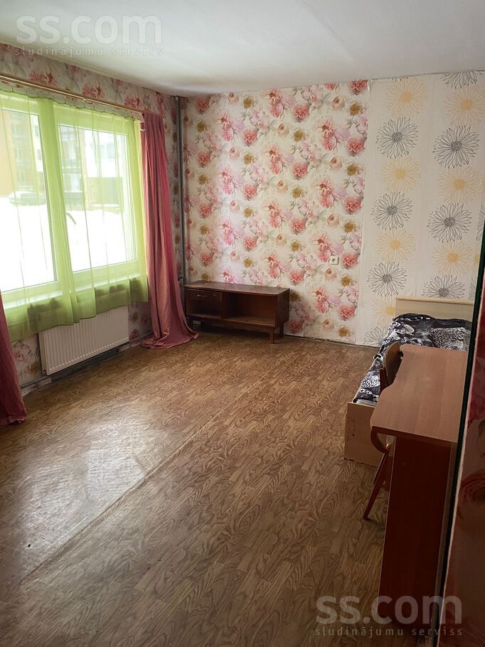 Cēsu 10, Alūksne un raj., Alūksne — dzivoklis