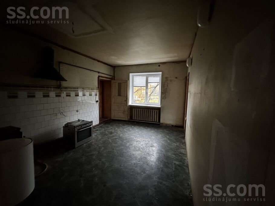 Pavasara iela 4, Ozolnieki, Jelgava un raj., Ozolnieku pag. — maja