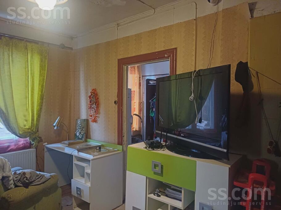 Brīvības iela 51, Liepāja un raj., Priekule — maja