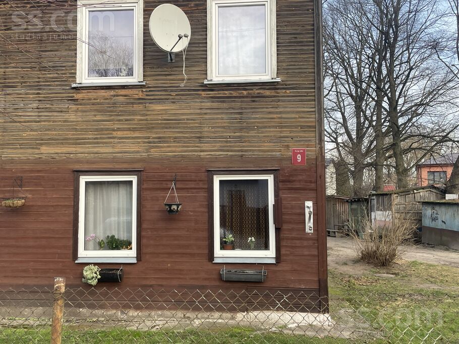 Kungu 9, Jelgava un raj., Jelgava — dzivoklis