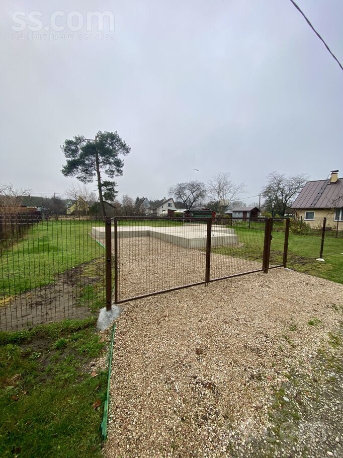 Kaija 49, Standzes ciems, Ventspils un raj., Tārgales pag. — zeme