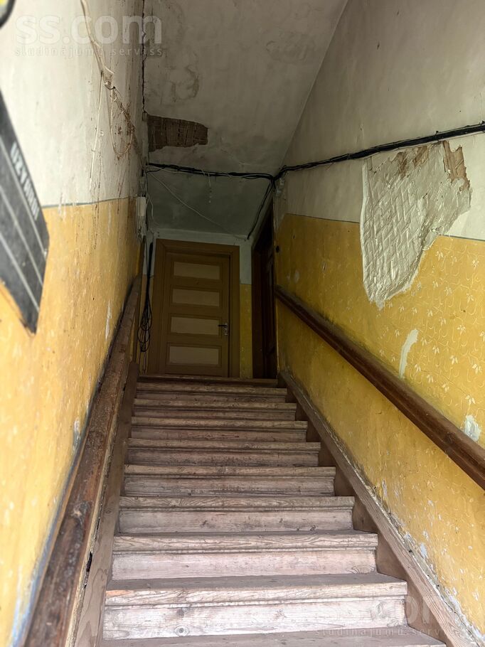 Vecbaloži 4, Dižstende, Talsi un raj., Lībagu pag. — dzivoklis