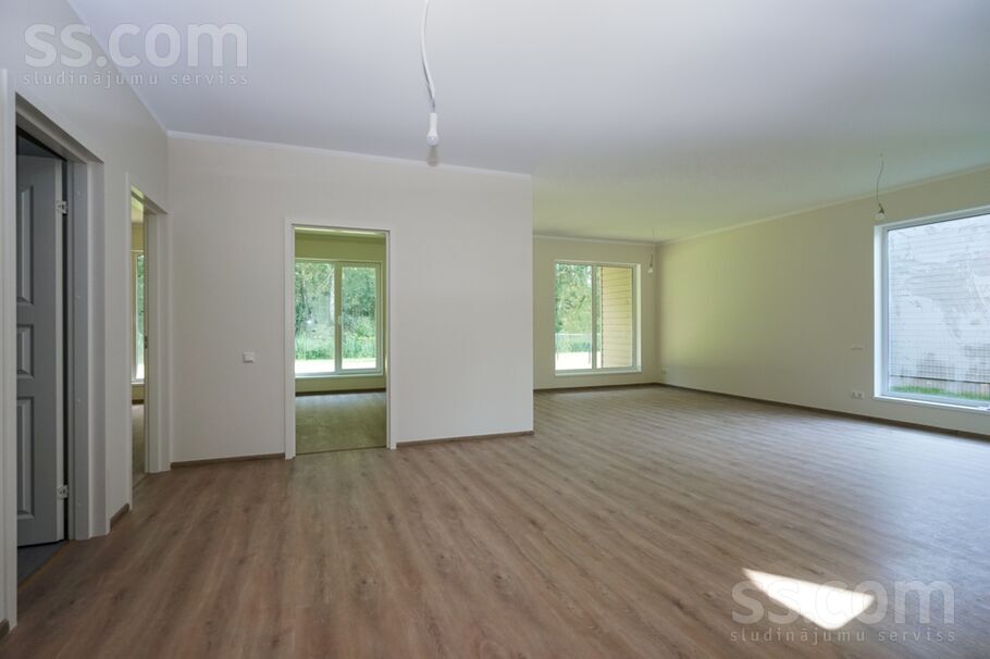 Elizabetes 35, Mārupe, Rīgas rajons, Mārupes pag. — maja