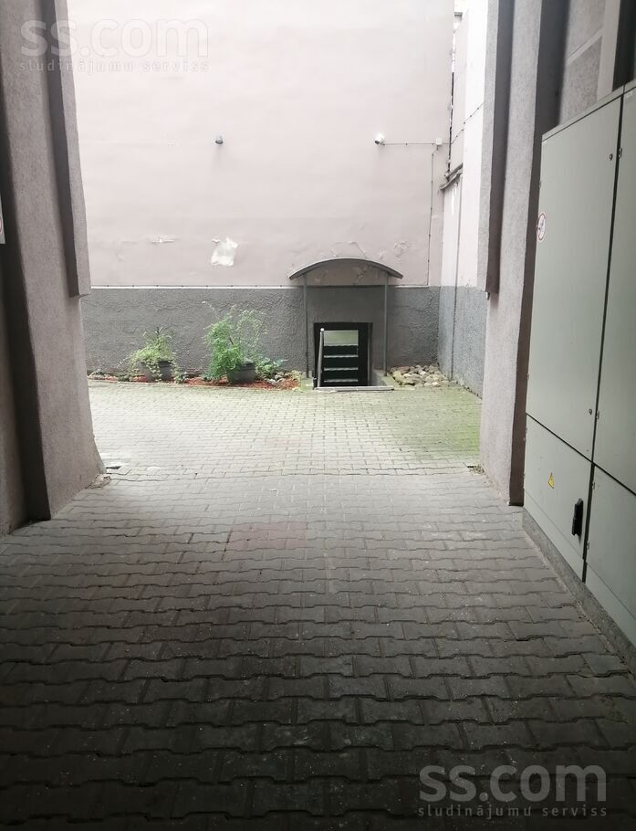 Lāčplēša 53, Rīga — birojs