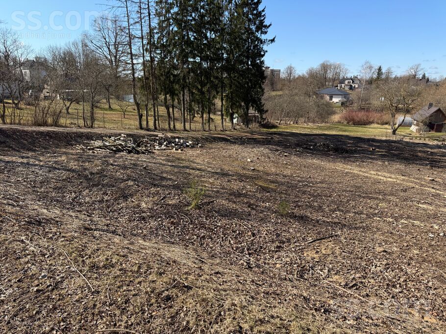 Brīvības 48, Saldus un raj., Saldus — zeme