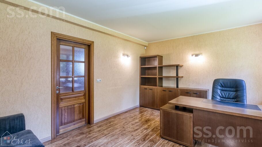 Vizuļu 28, Lapenieki, Rīgas rajons, Ķekavas pag. — maja