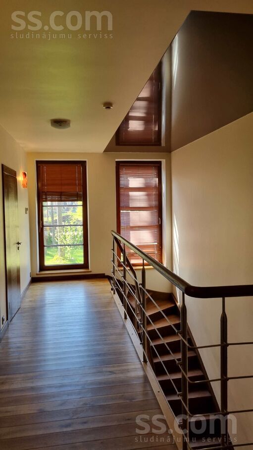 Ezeru 11, Jūrmala — maja